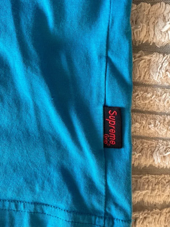 T shirt suprême - photo numéro 3