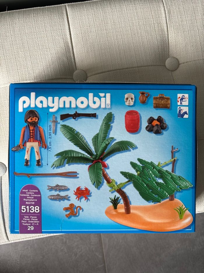 Playmobil 5138 pirates île déserte et naufragé - photo numéro 2