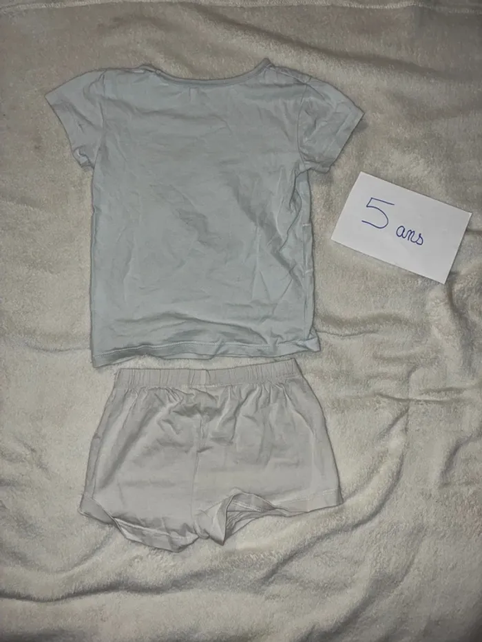 Pyjamas - photo numéro 2