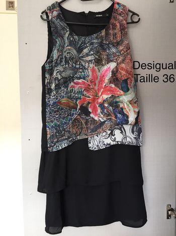 Robe Desigual Taille 36