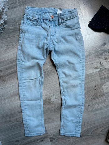 Jean 6 7 ans fille bleu clair