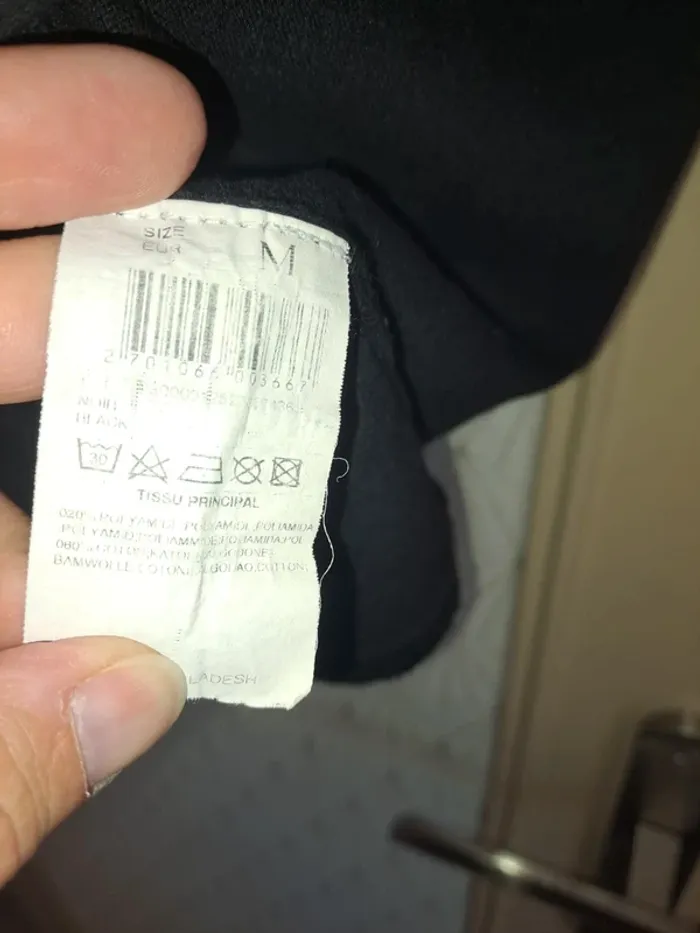 Robe tunique manches courtes turban collection noire femme M tbe couleur légèrement passée - photo numéro 4