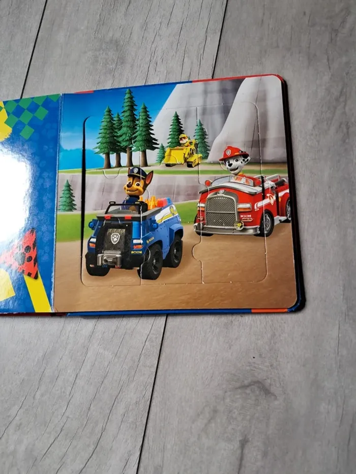 Livre puzzle pat patrouille - photo numéro 3