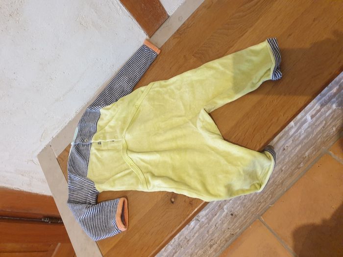 Lot 4 pyjamas hiver 9 mois - photo numéro 4