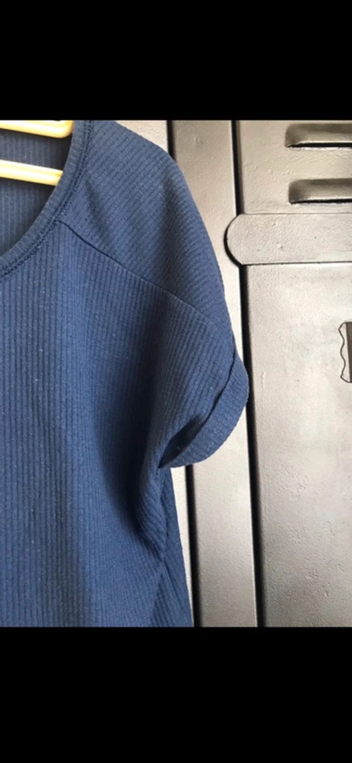 Teeshirt , CacheCache, taille L, bleu marine - photo numéro 3