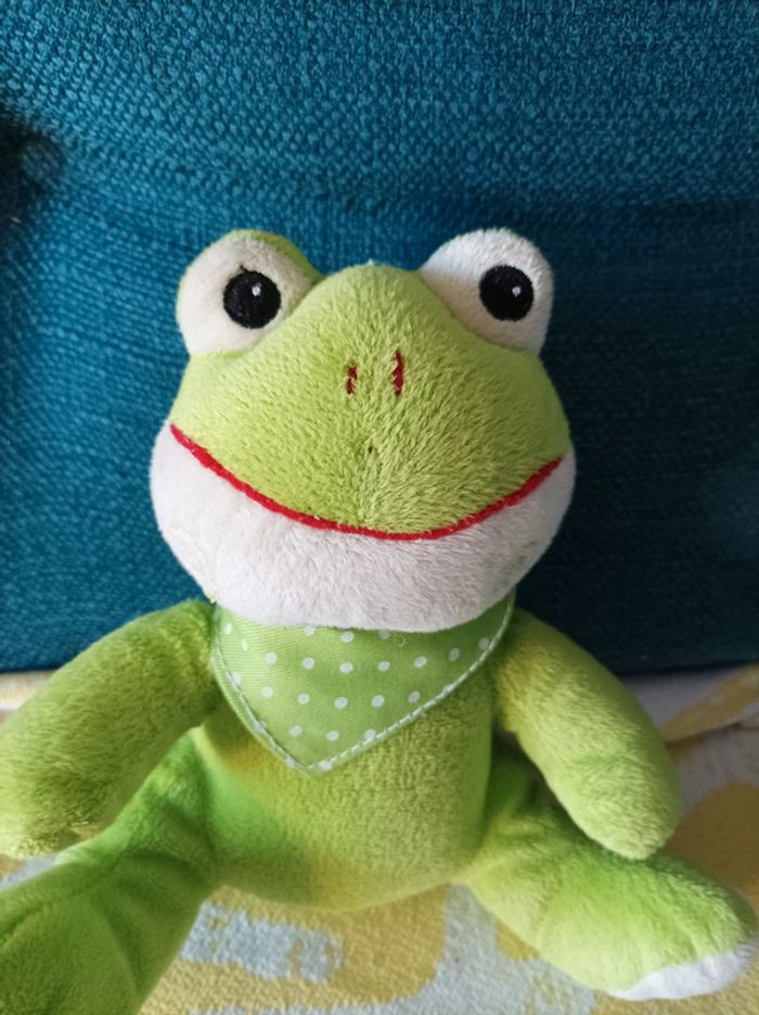 Jolie peluche grenouille neuve - photo numéro 2