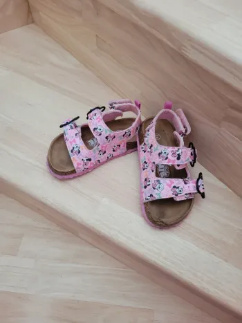Sandales Minnie taille 24