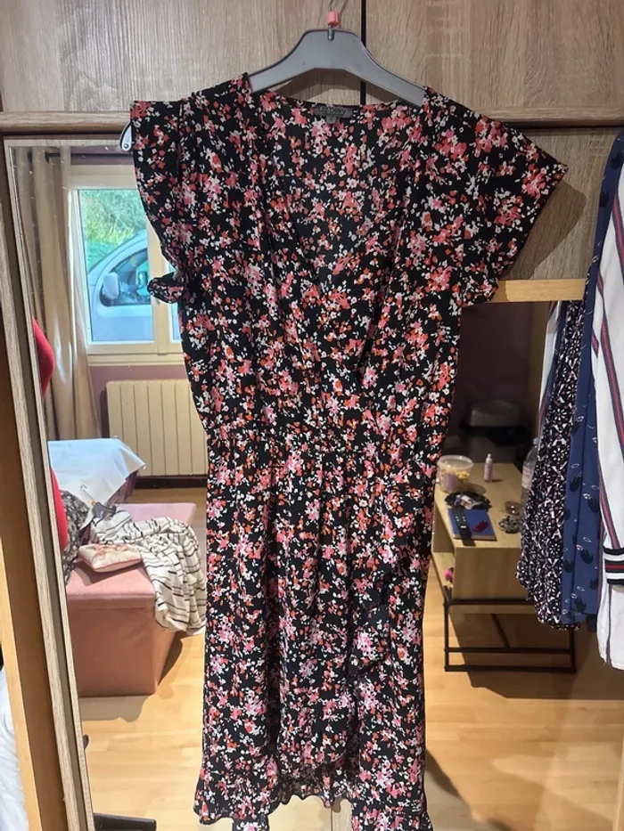 Lot 3 robes - photo numéro 2