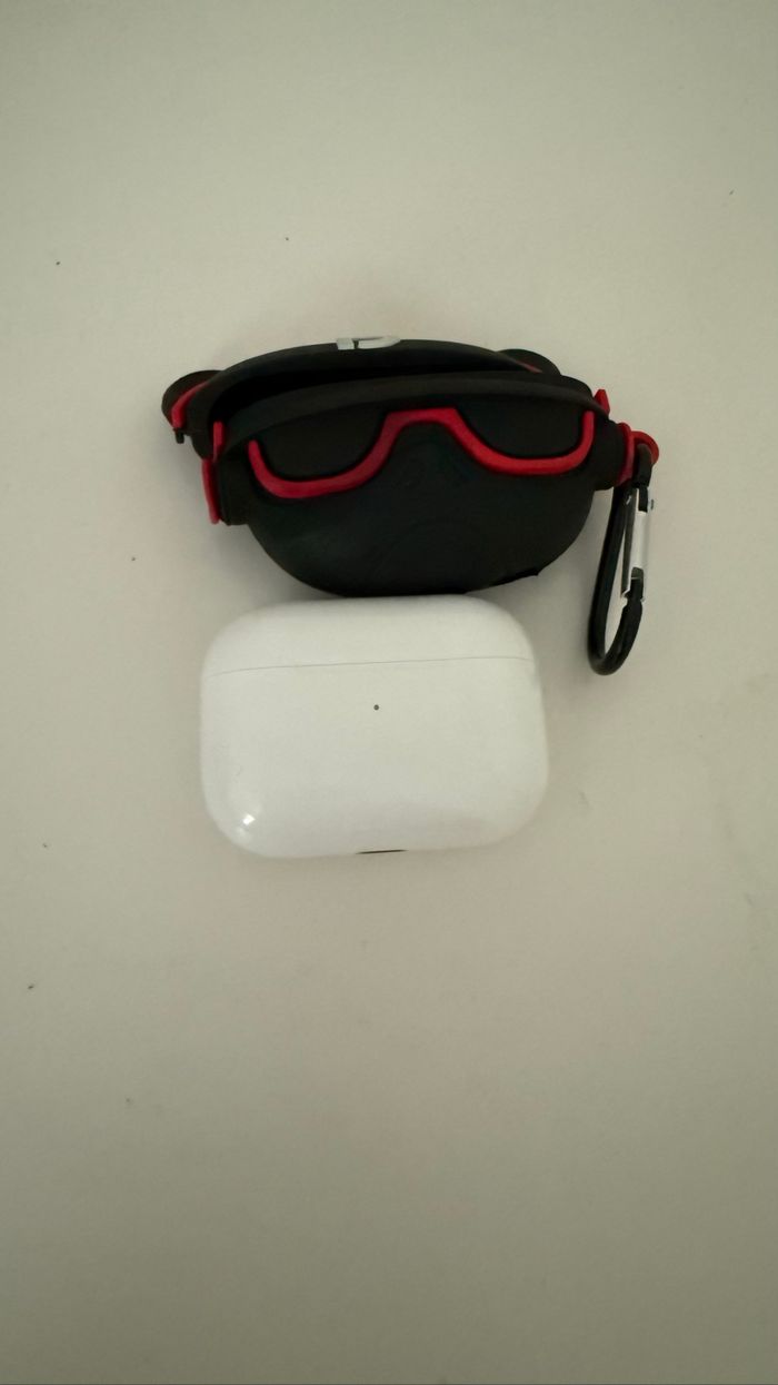Boîtier AirPods Pro 2 original Apple - photo numéro 5