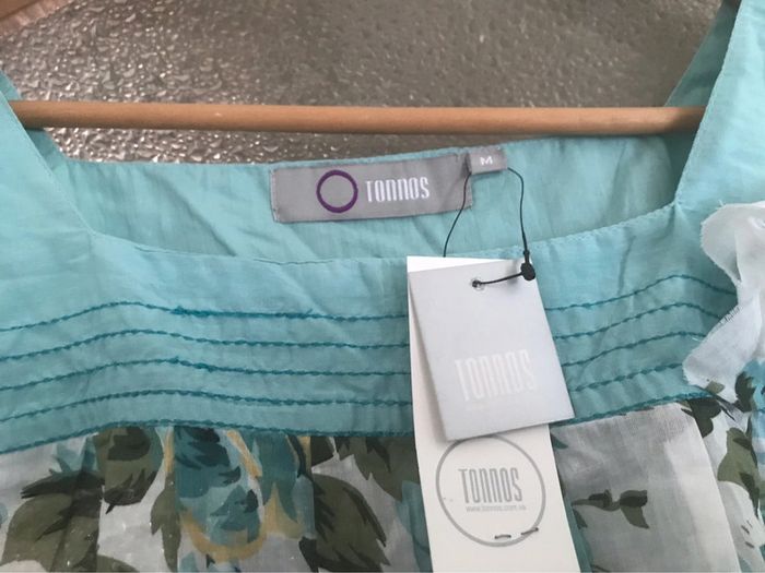 T-shirt/tunique marque Tonnos taille M neuve avec étiquette - photo numéro 6