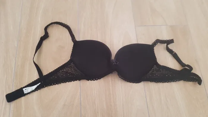 Soutien gorge - photo numéro 3