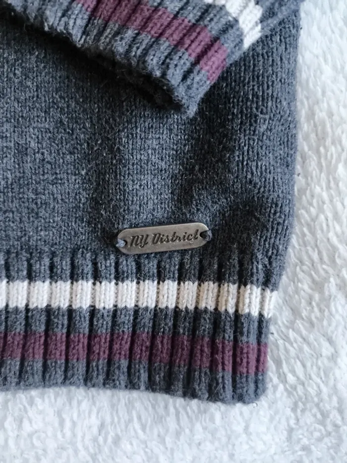 Pull in extenso taille 6 ans - photo numéro 2