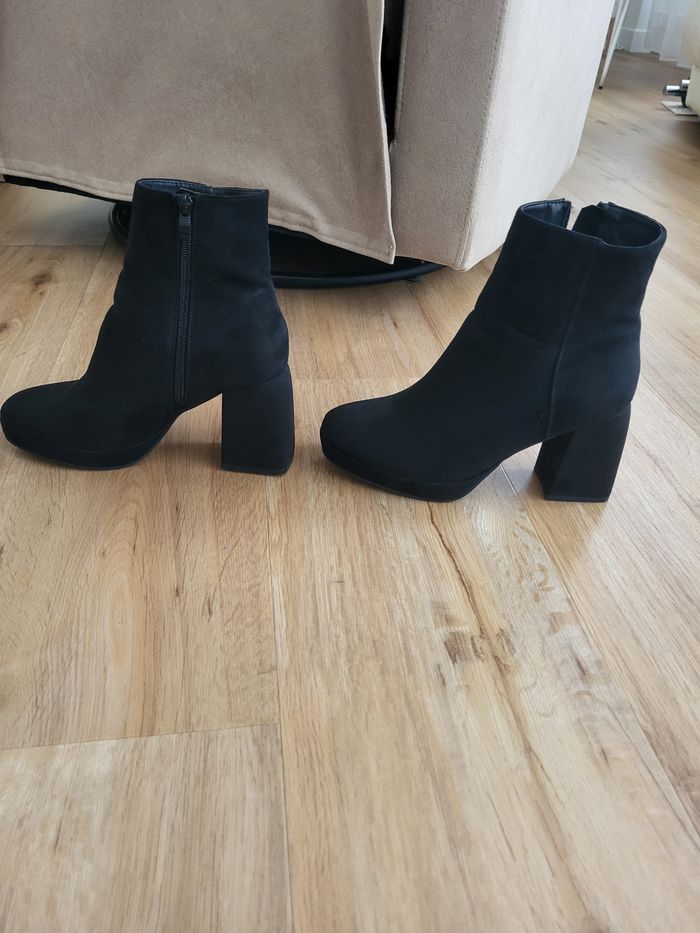 Bottines à talon suedine - photo numéro 2