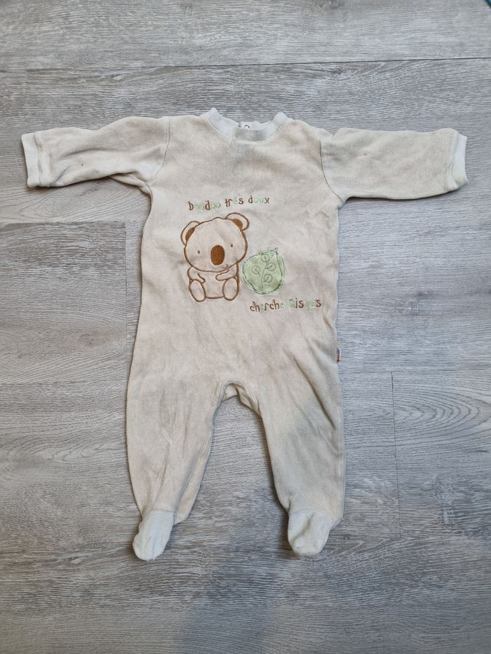Pyjama taille 12 mois