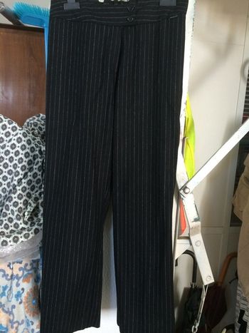 Pantalon tailleur noir avec rayures blanches