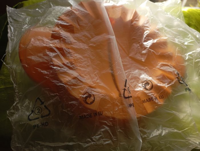 🖤 TUPPERWARE NEUF. MOULE CHAUSSON. .