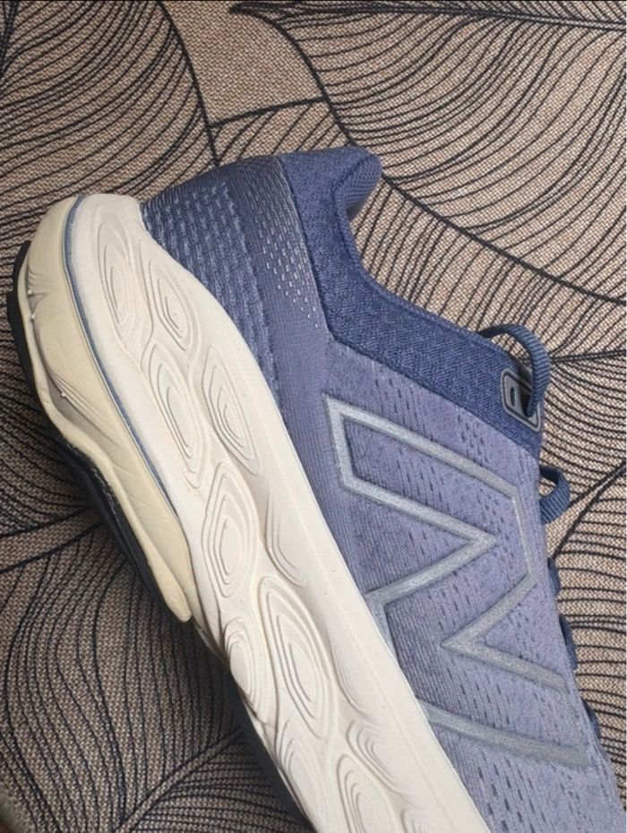 Baskets Running New Balance Fresh Foam 860 V14