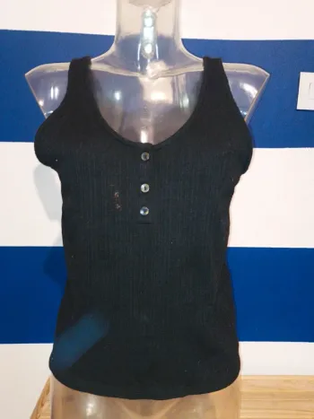 Jolie débardeur noir Kiabi femme taille 42