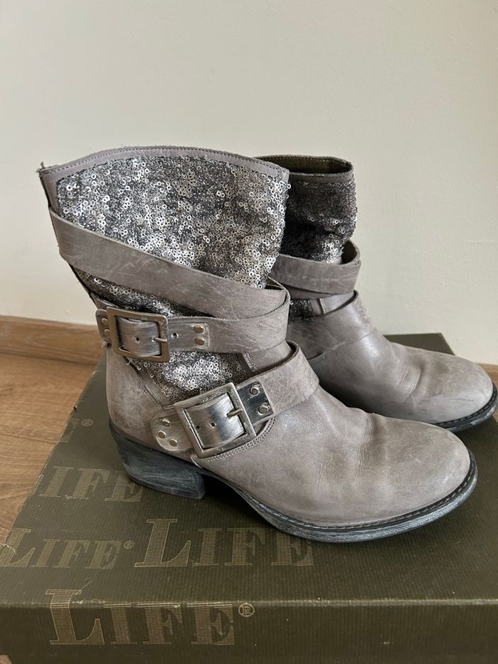 Bottines grises et argentées neuves Life pointure 38 (valeur 159€) - photo numéro 2