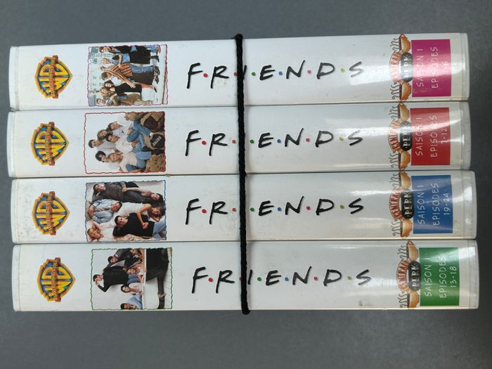 VHS Friends - Saison 1 - VF - (Lot de 4 VHS SECAM) - photo numéro 2