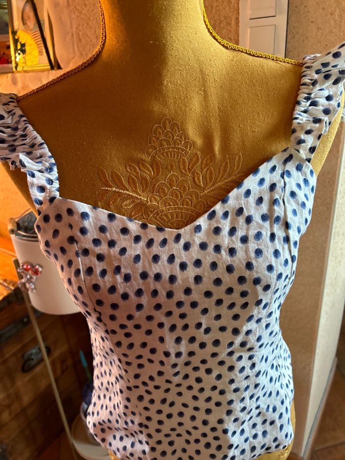 H&M top avec bretelles à volant neuf toujours avec l étiquette taille s - photo numéro 2