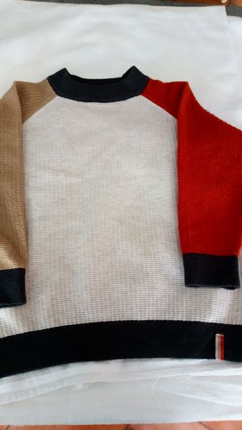 Pull 3 couleurs garçon