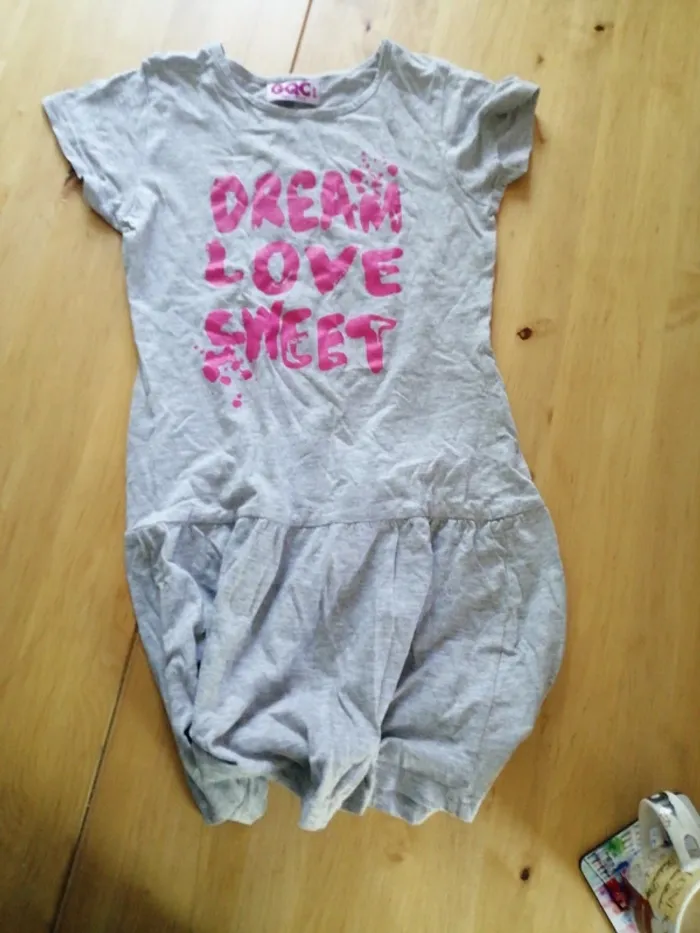 Robe d'été grise
