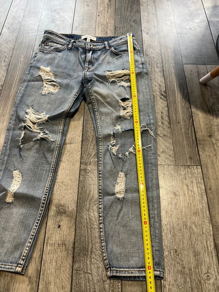 Très beaux jeans - photo numéro 3