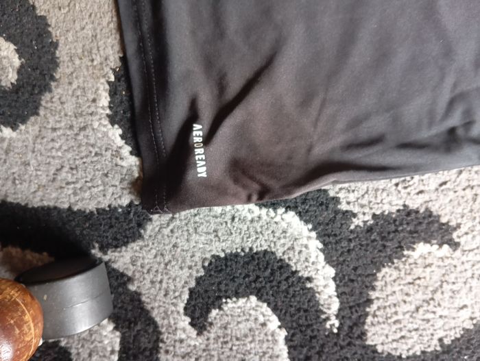 T-shirt garçon. - photo numéro 3