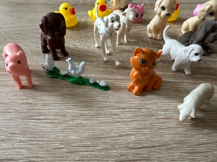 Lot de petits animaux - photo numéro 2