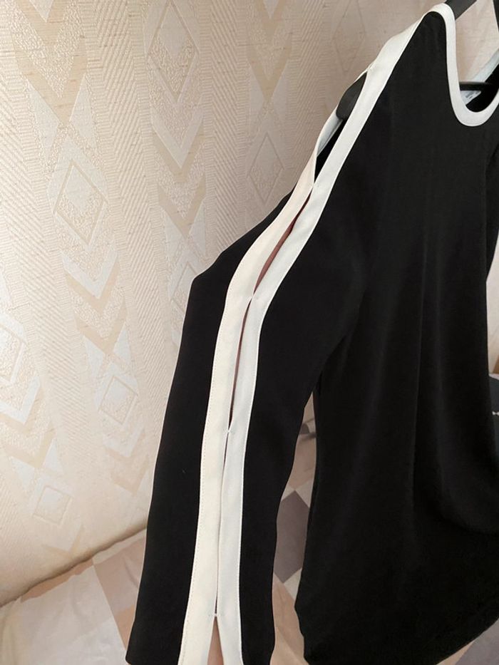 Superbe belle robe chic noire et blanche Mango taille XS - photo numéro 3