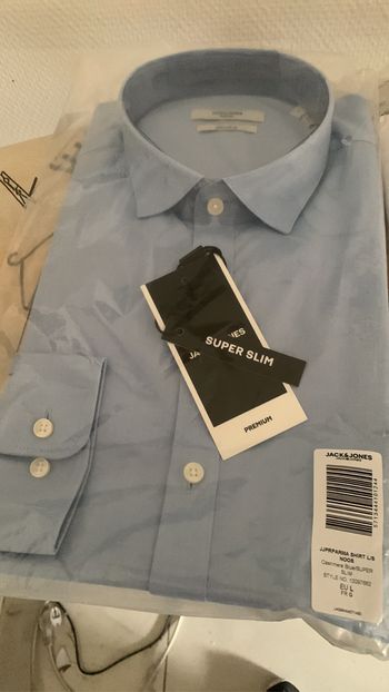 Chemise neuve