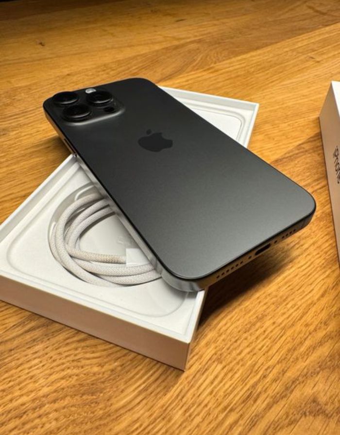 iPhon. 15 pro max.... - photo numéro 2