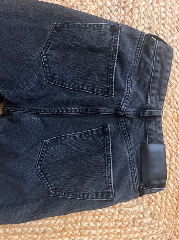 Jean Pull&bear noir délavé taille 36 tbe - photo numéro 7