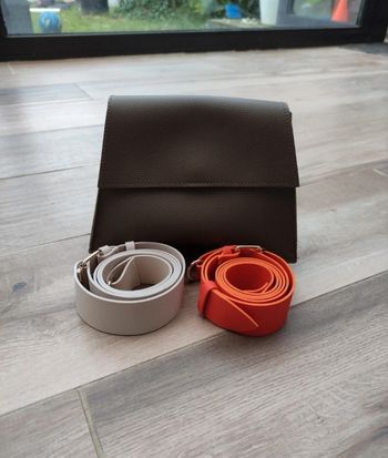 Sac à main neuf