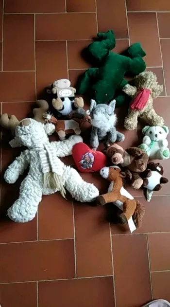 Lot de 11 petites peluches