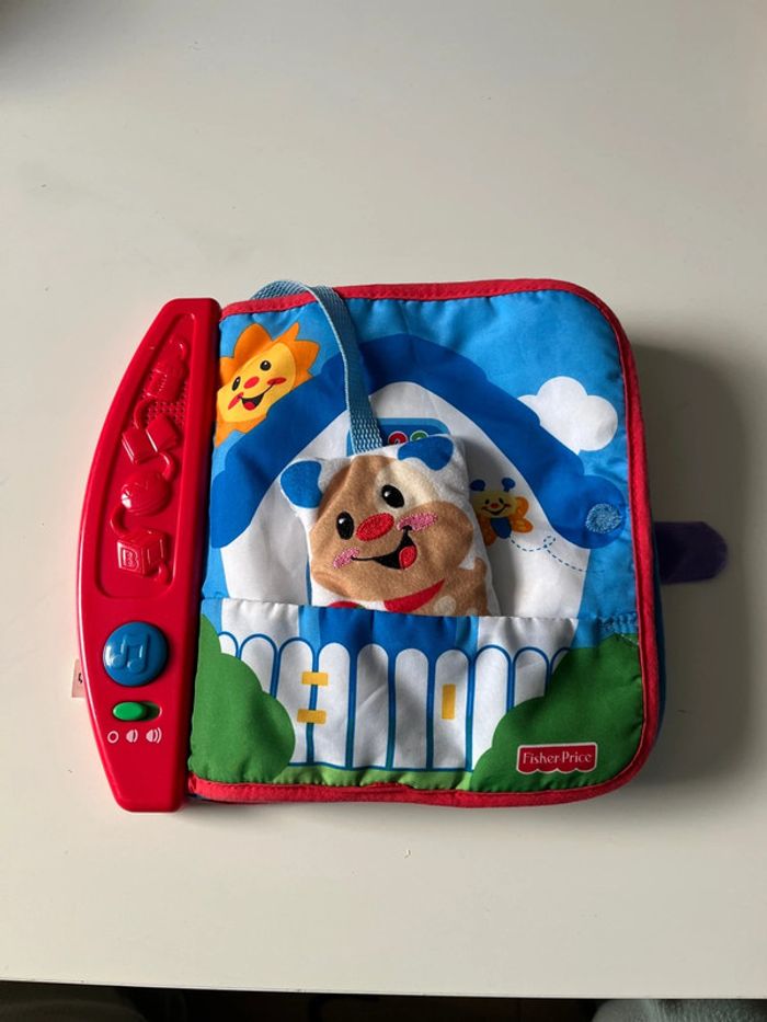 Livre tissu et sonore