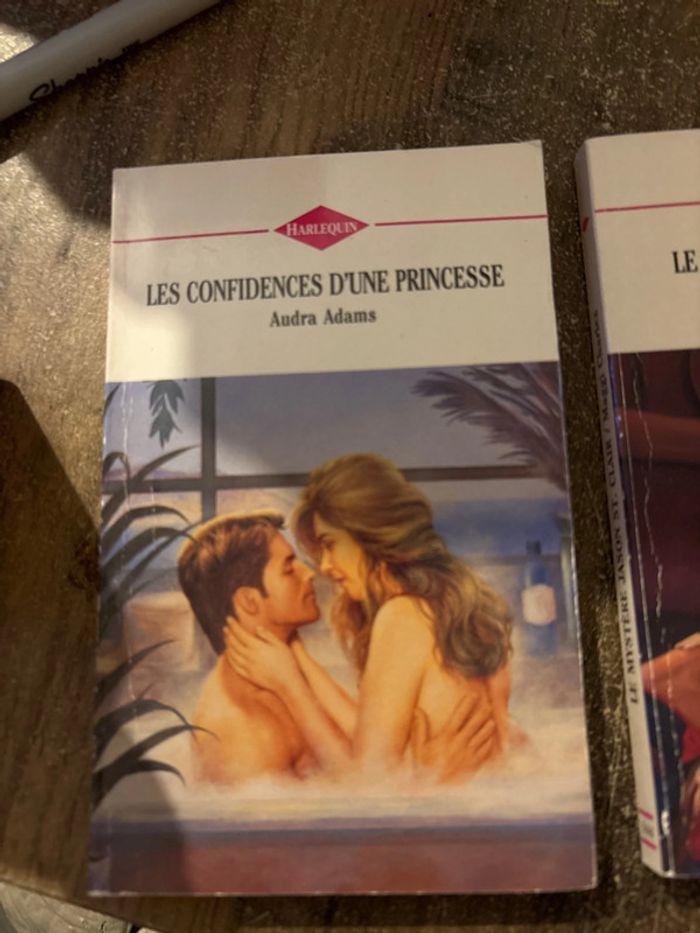 Lot 3 livres harlequin - photo numéro 2