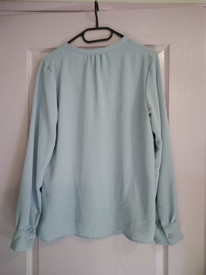 Top femme - photo numéro 3