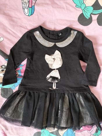 Robe à volants et sequins