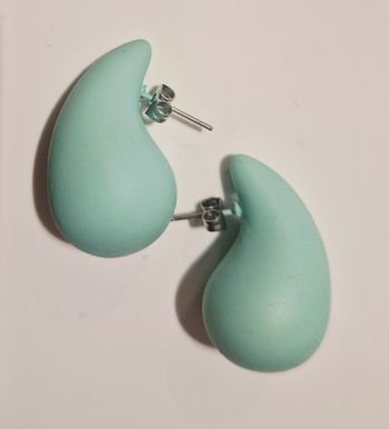 Paire de boucles d’oreilles en forme de gouttes vert d'eau