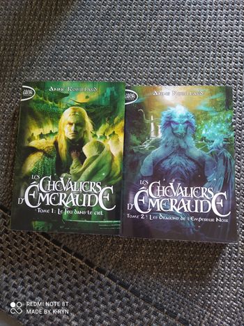 Livre Les Chevaliers d'Emeraude