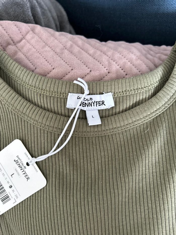 Crop top Jennyfer taille L - photo numéro 2