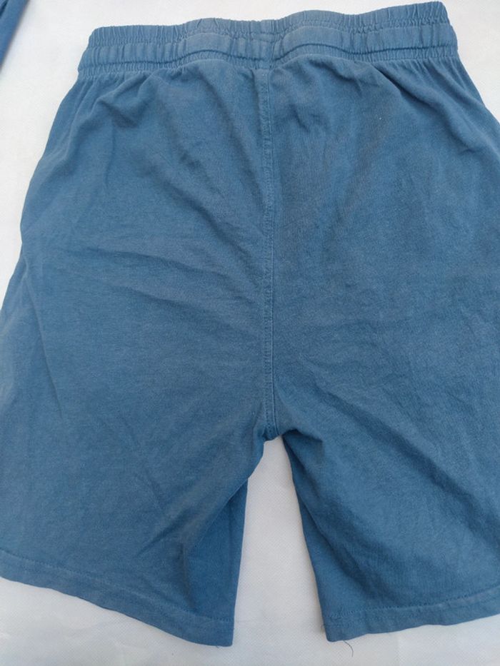2 shorts bleus léger 10 ans - photo numéro 7