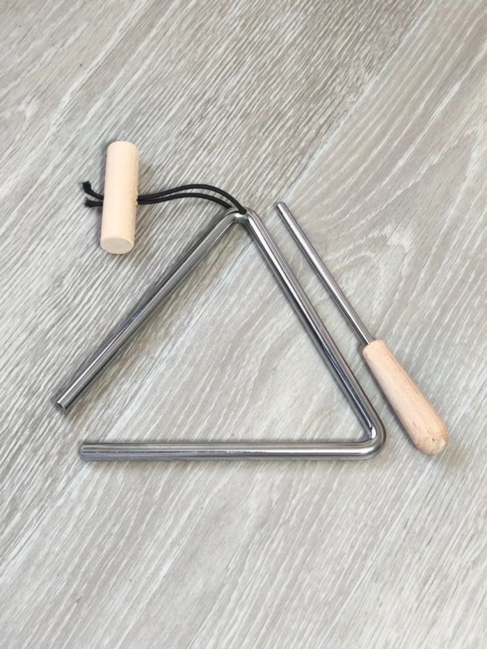 Triangle sonore instrument de musique