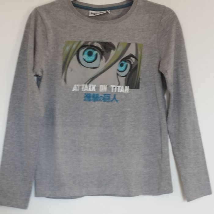 T-Shirt Neuf 13/14 ans Attack on Titan