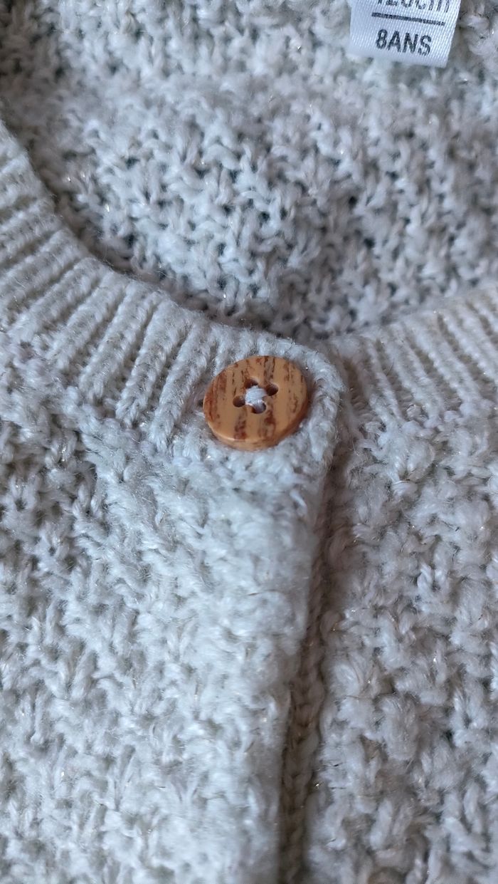 hauts fille - photo numéro 4