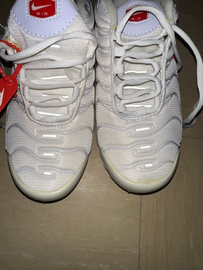 Imitation TN requin - photo numéro 3