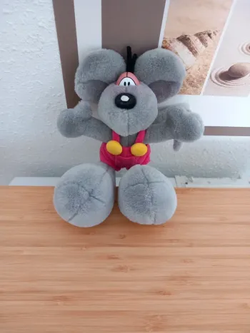 Peluche diddl grise salopette 25cm