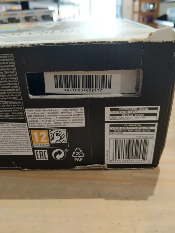 Nintendo Switch V1 Édition Super Smash Bros - photo numéro 10